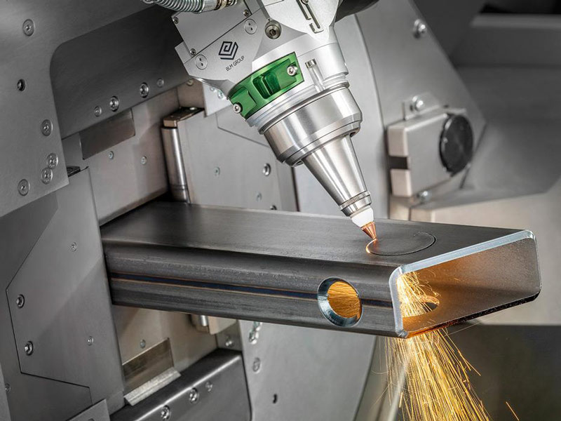 Đột phá công nghệ laser fiber tiên tiến trong gia công kim loại